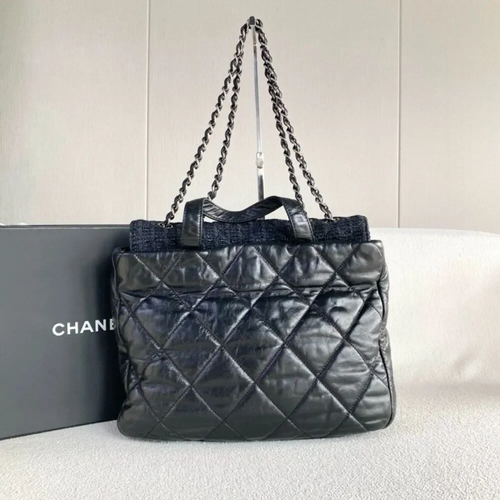 Chanel Women Pre-Loved Bag Very Good Condition